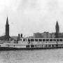 falon_at_10.jpg